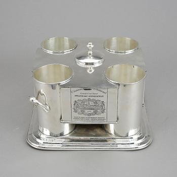 VINKYLARE, vitmetall, 1900/2000-tal.