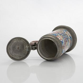 Dryckeskanna, fajans, Mellaneuropa, 1700-tal.