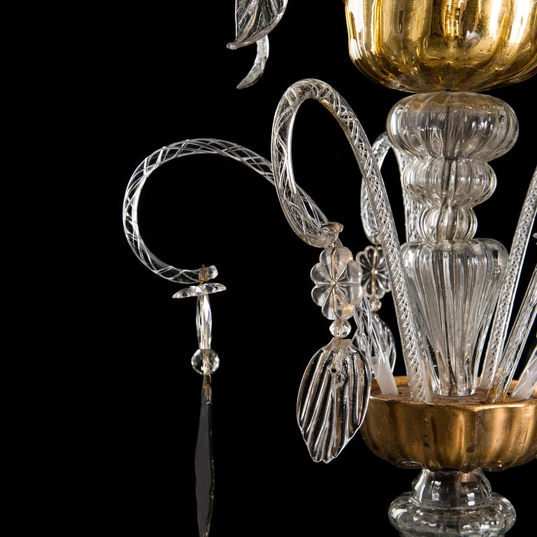 A 18TH CENTURY A GERMAN/BOHEMIAN GLASS CHANDELIER.