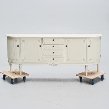 SIDEBOARD, gustaviansk stil, 1900-talets andra hälft.