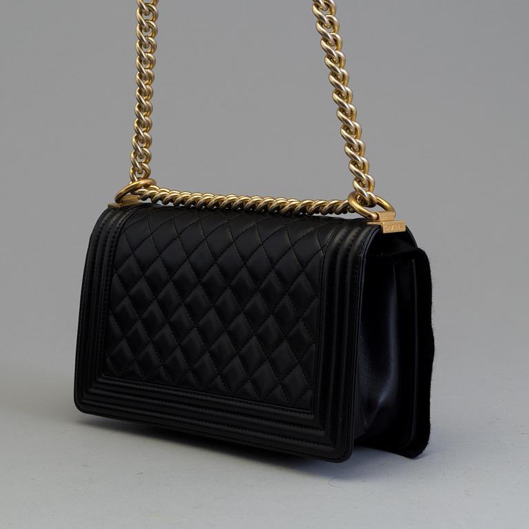 VÄSKA, "Boy Bag", Chanel, 2016.