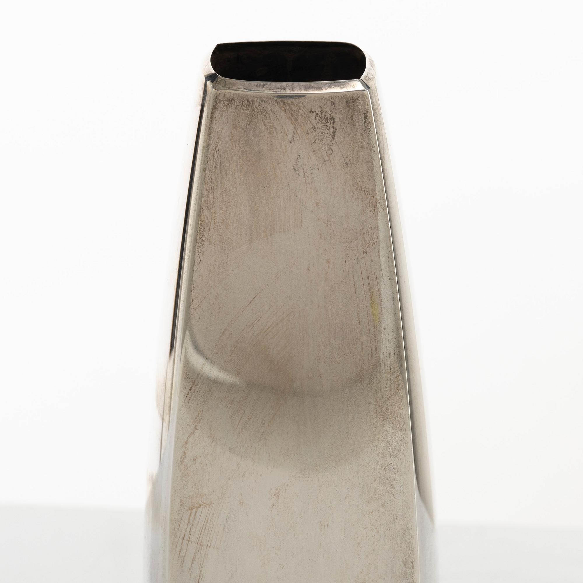 A sterling silver vase by Thorvald marthinsen Sølvvarefabrikk, Norway, possibly mid 20th century.