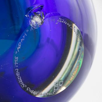 Hanne Dreutler & Arthur Zirnsack, two signed glass sculptures, Fyrklövern Studio Åhus.