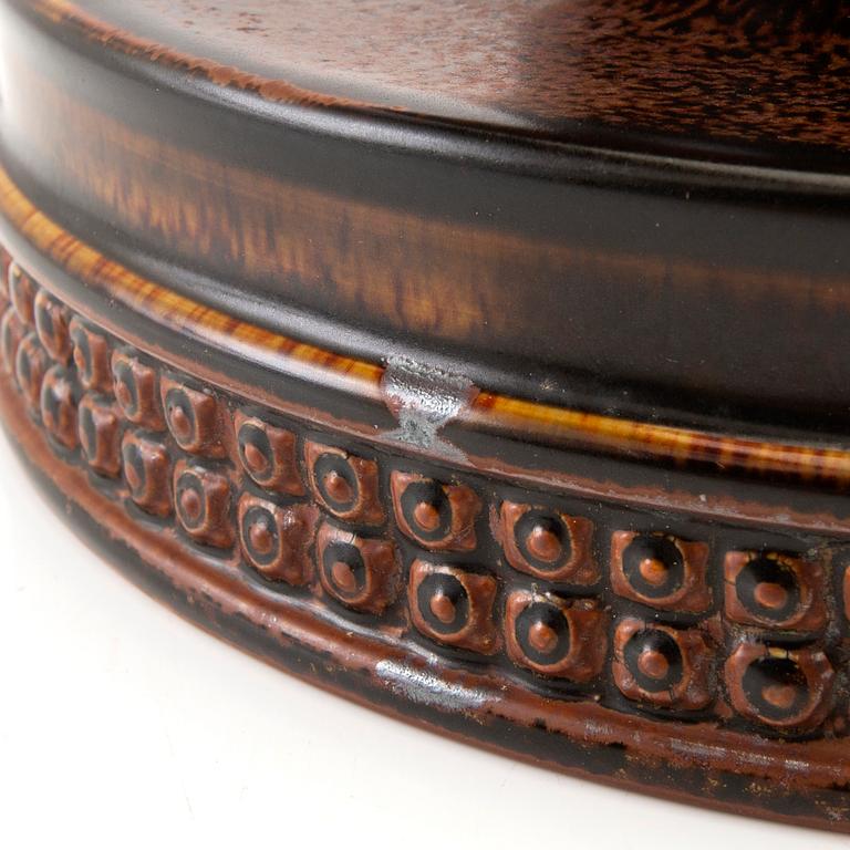 Stig Lindberg, footed bowl from Gustavsberg studio, late 20th century stoneware.