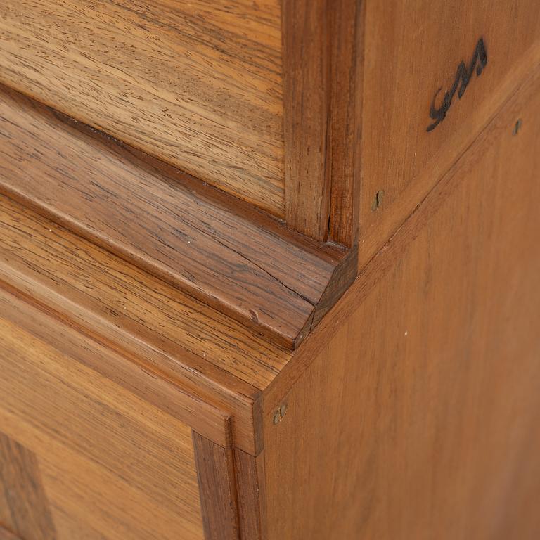 Carl Malmsten, skåp, variant av "Mittens Rike".