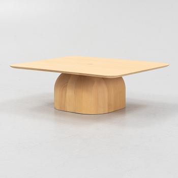 Alfredo Häberli, bord, "April", Nikari, Finland.