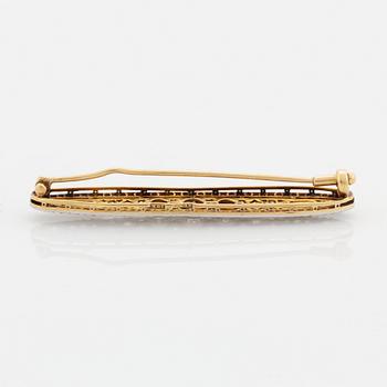 Brosch platina och 18K guld med gammal- och rosenslipade diamanter.