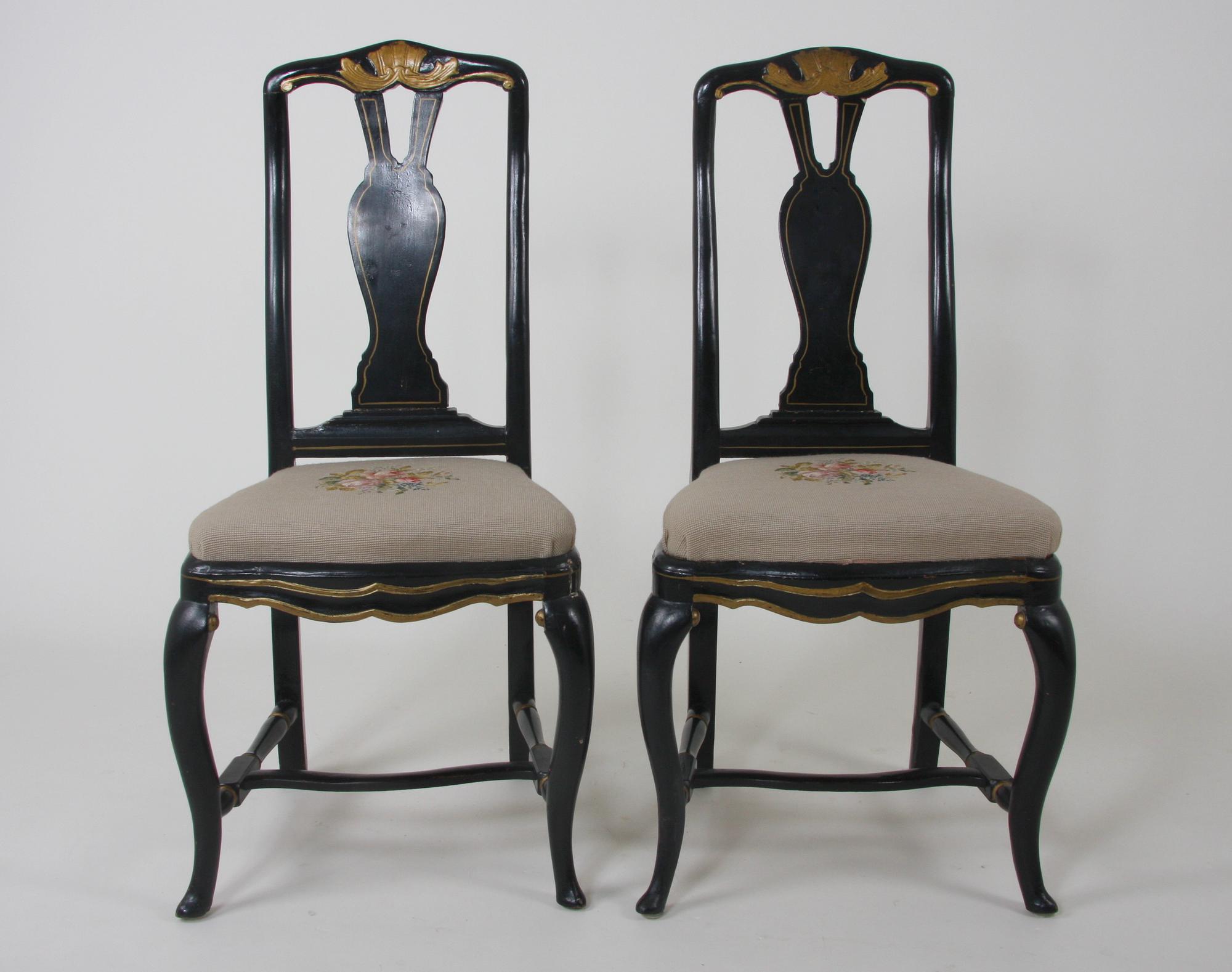 STOLAR, ett par, rokoko, 1700-talets andra hälft.