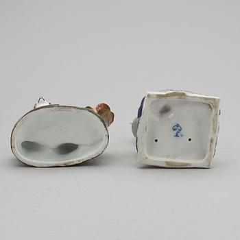 FIGURINER, 2 st, porslin, möjligen Tyskland, 1900-tal.