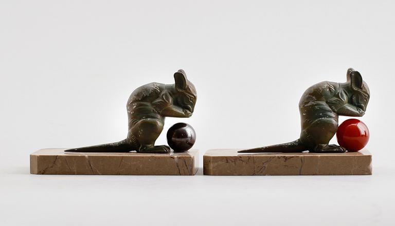 BOKSTÖD, 1 par, art déco, 1900-talets första hälft.
