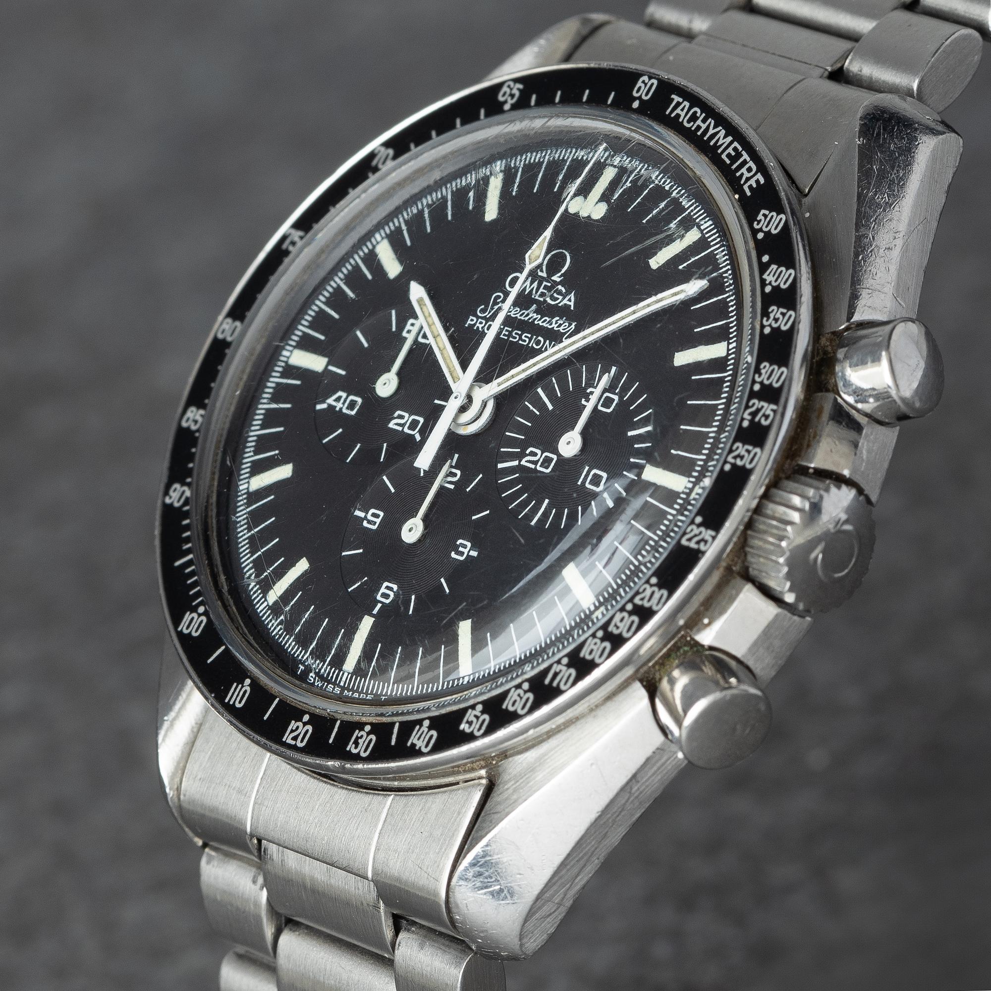 Omega, Speedmaster Professional, Moonwatch, chronograph, "CRS Case", ca 1983.