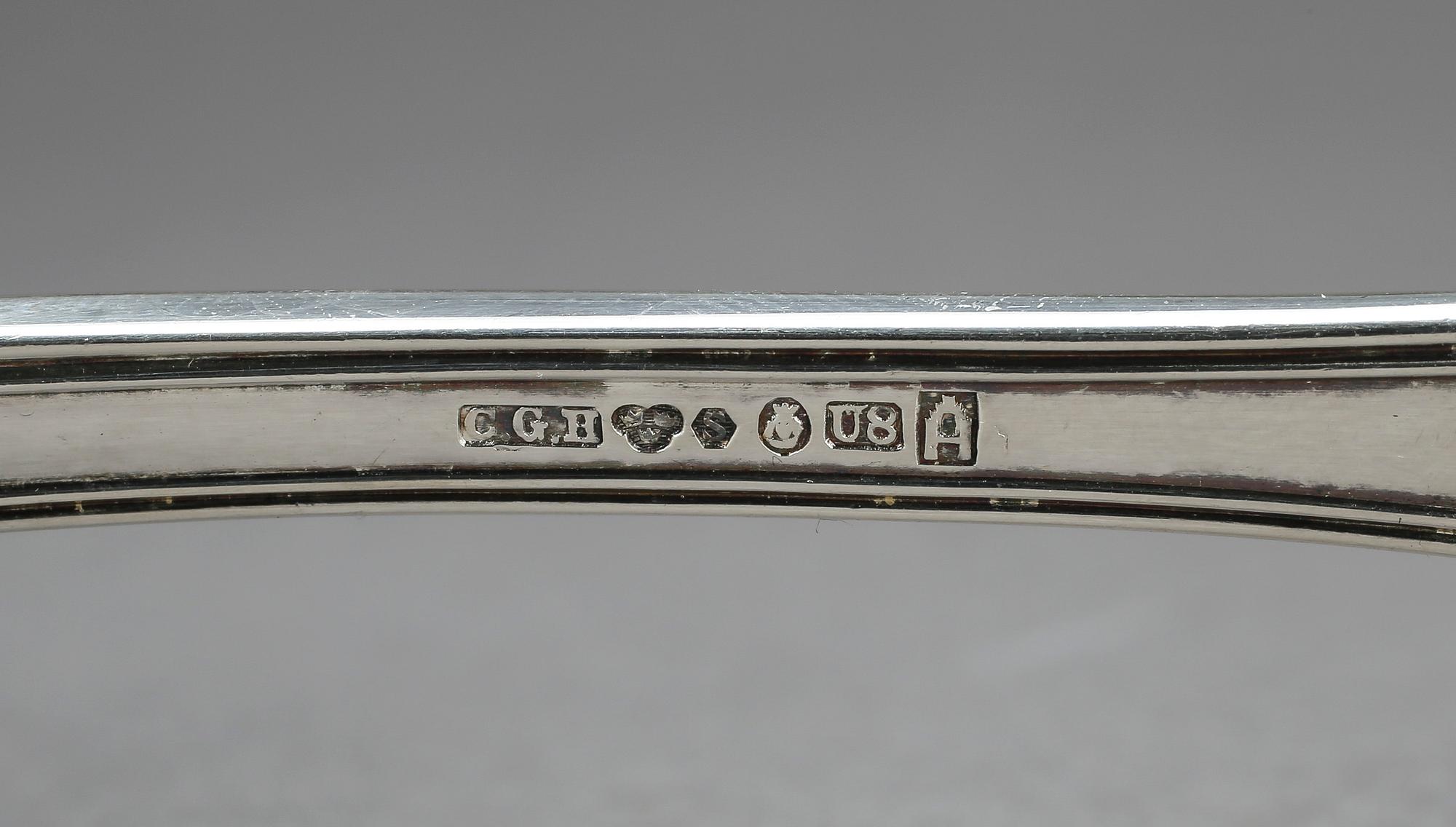 BESTICKSERVIS, 142 delar, silver, C.G. Hallberg, Stockholm, 1940-/50-tal. Vikt exkl delar med stålblad ca 4881 gram.