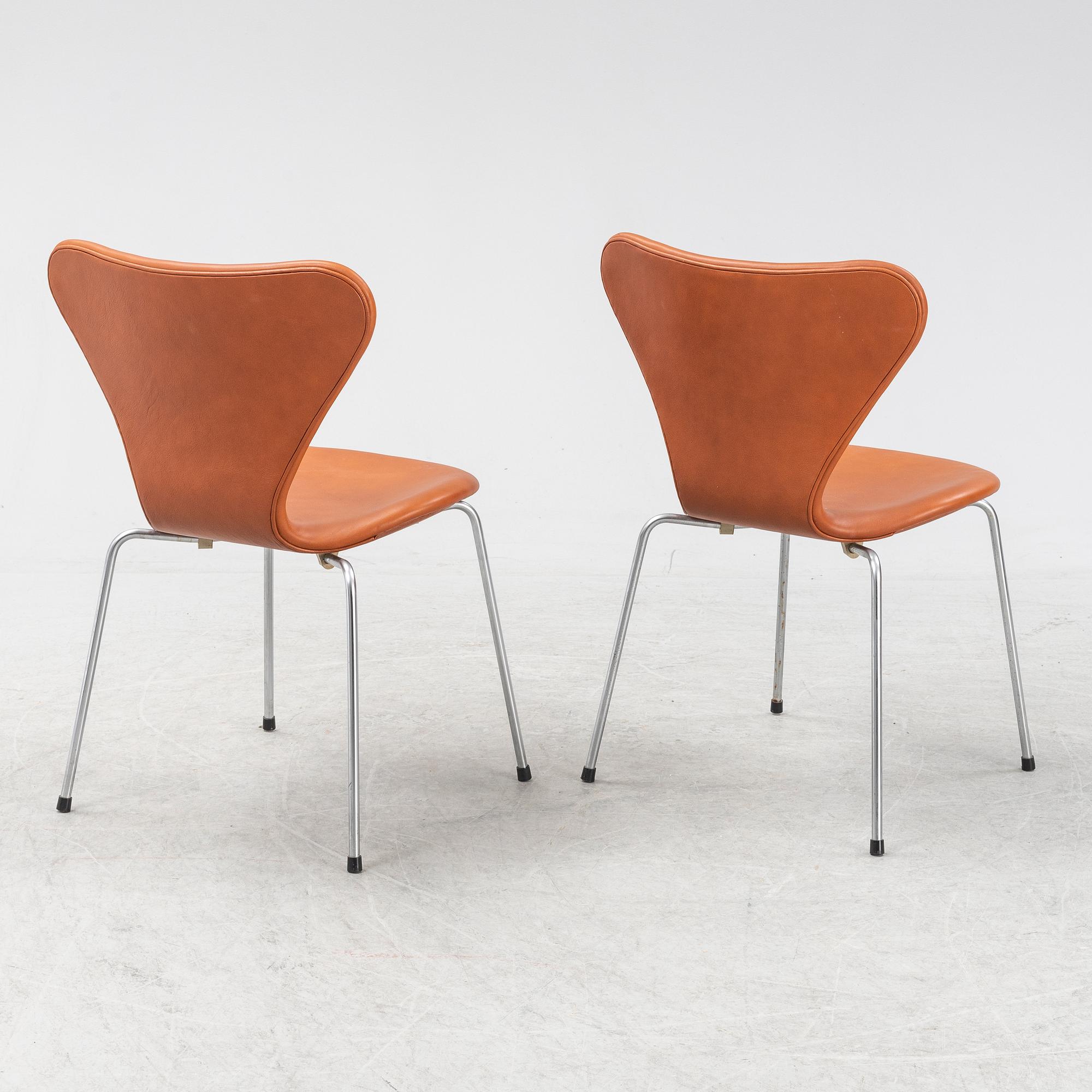 Arne Jacobsen, stolar, 6 st, "sjuan", Fritz Hansen, Danmark, sent 1900-tal.