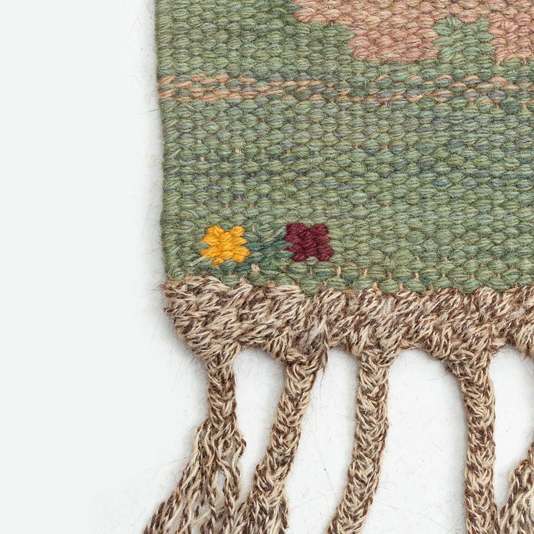 Märta Måås-Fjetterström, a carpet, "Grön äng", flat weave, ca 350 x 259 cm, signed AB MMF.