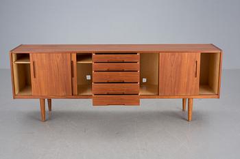 SIDEBOARD, "Gigant", Nils Jonsson, Troeds, 1950/60-tal.