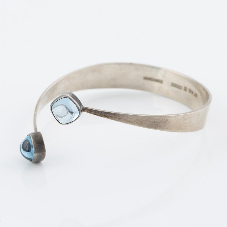 Bracelet, silver with blue stones, Gussi Malmö 1966.