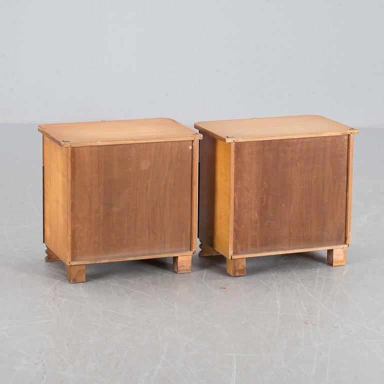 SÄNGBORD, ett par, 1900-talets första hälft.