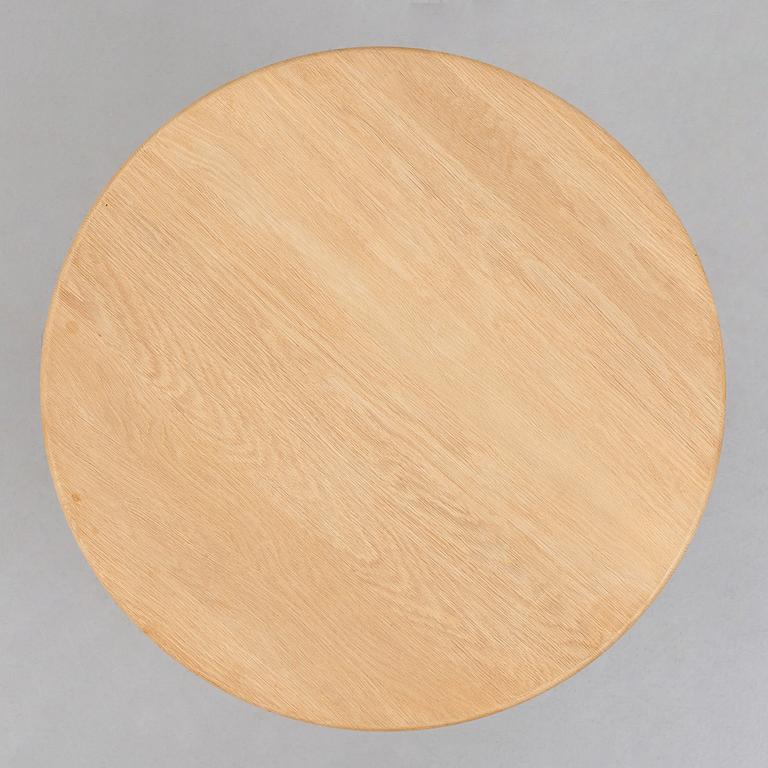 HANS J WEGNER, a "CH08" coffee table for Carl Hansen & Søn, Denmark.