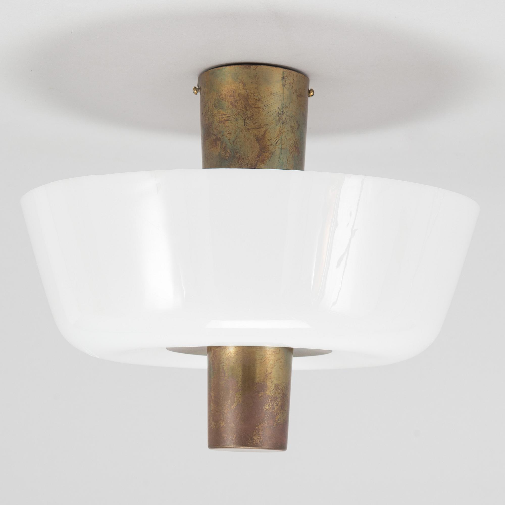 Paavo Tynell, A ceiling light for Taito. Made to order 1950.