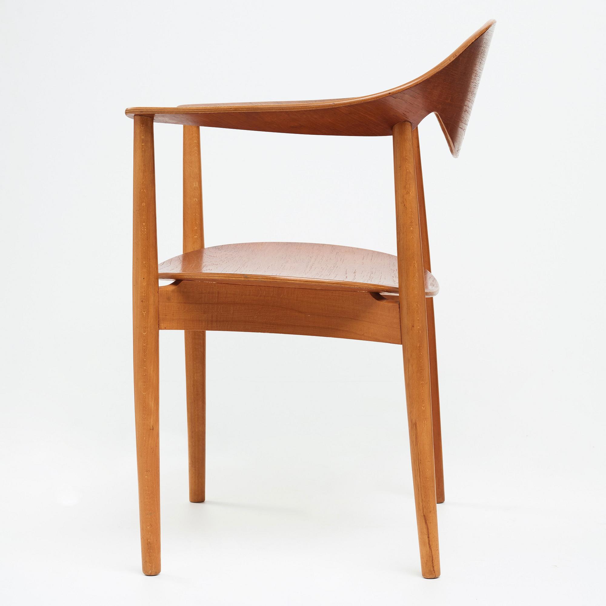 AN AKSEL BENDER MADSEN & EJNER LARSEN, "Metropolitan chair" for Fritz Hansen, Denmark 1950´s.