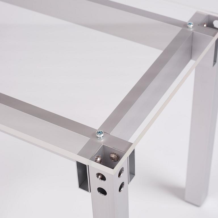 Fredrik Paulsen, a unique bench, "Bench One", JOY, 2024.