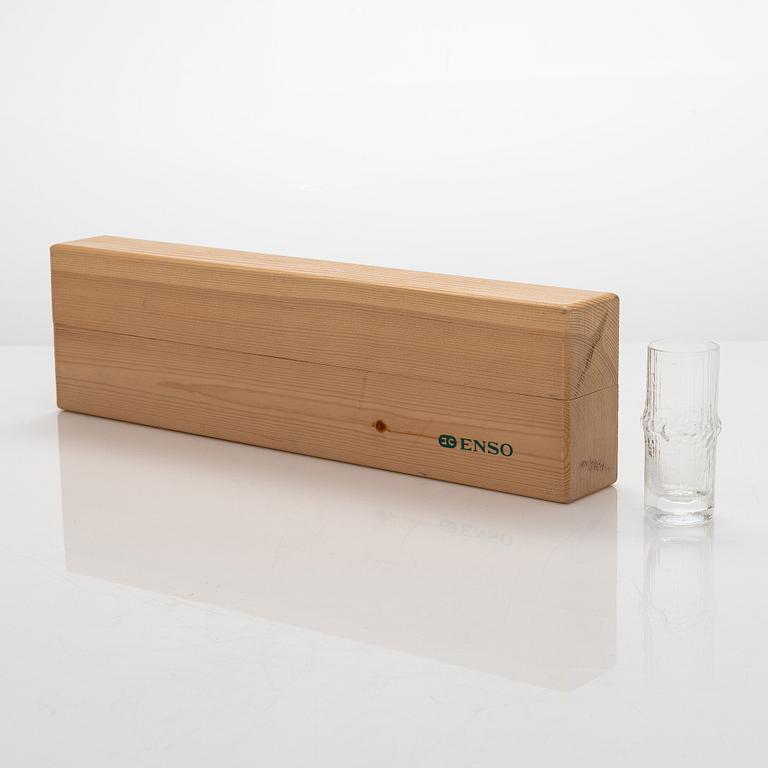 Tapio Wirkkala,  a set of  six 'Niva' snaps glasses, Iittala. Original wooden box.