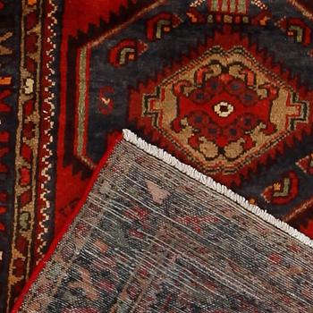 MATTA, Hamadan, ca 280 x 96 cm.