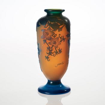 An Emile Gallé Art Nouveau cameo glass vase, Nancy, France.