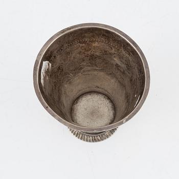 Carl Petter Tellander, a silver beaker, Jönköping, 1742.