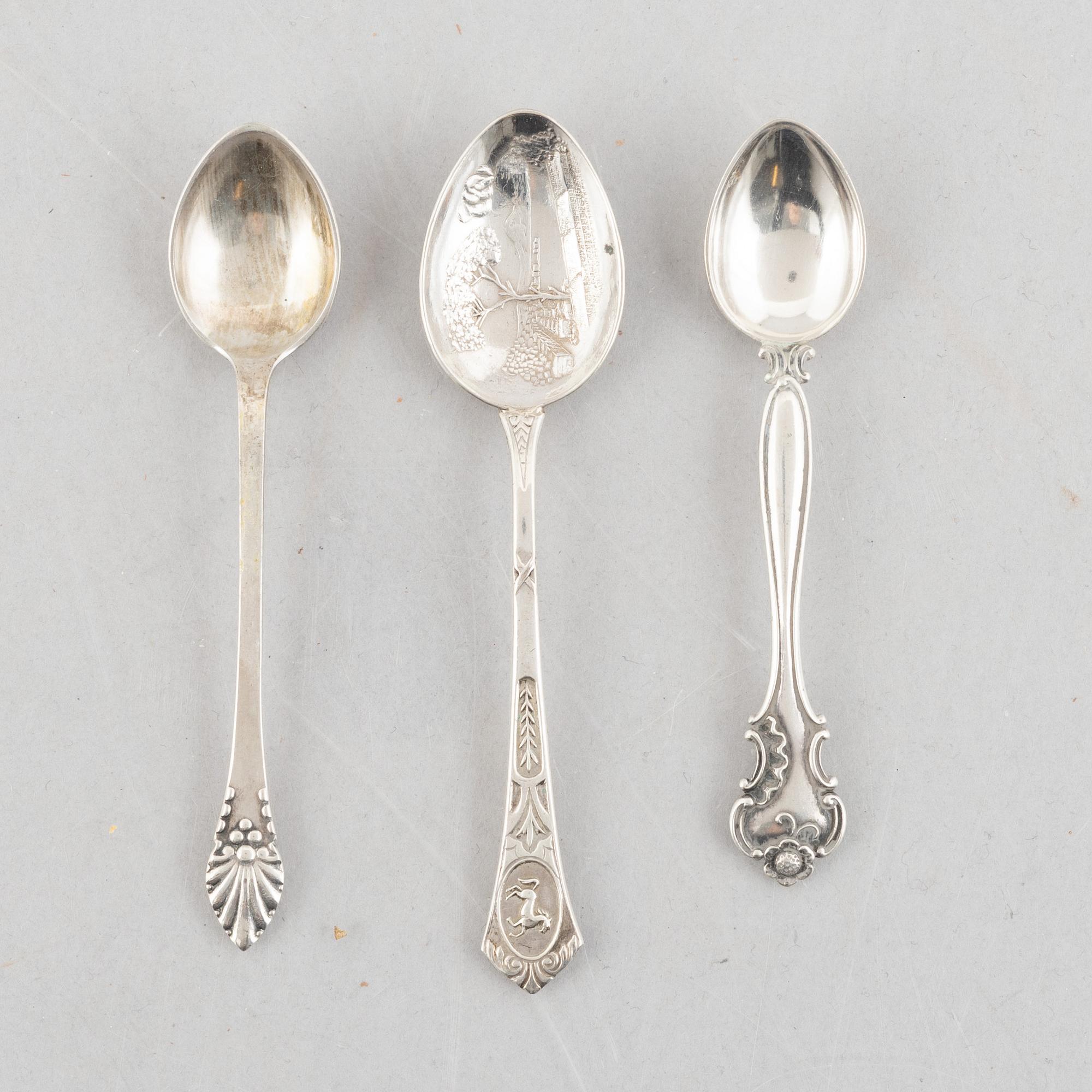 Silver coffee spoons (36 pieces).