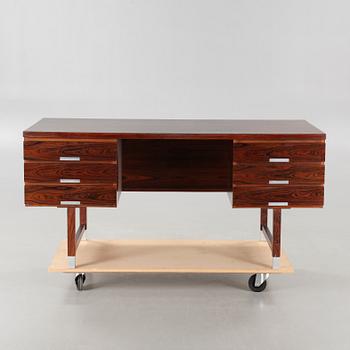 A 1960/70s "EP 401" writing desk, designed by Kai Kristiansen for Feldballes Møbelfabrik.