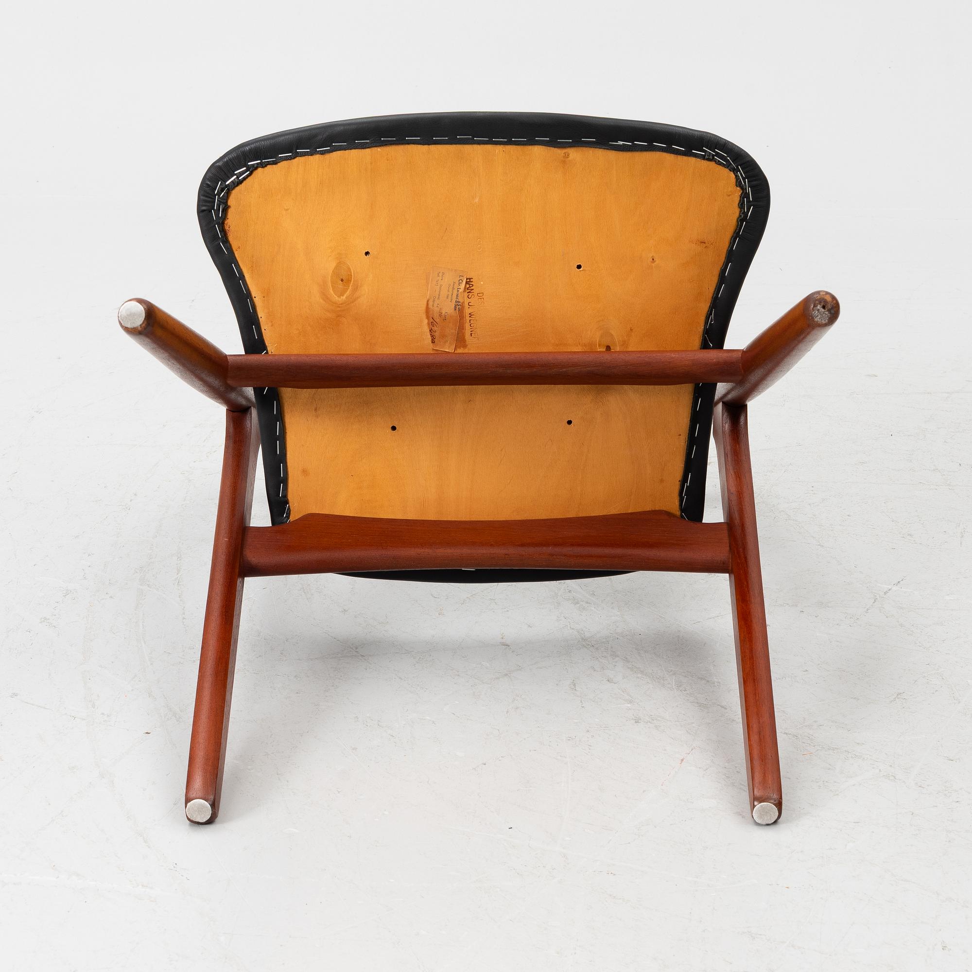 Hans J. Wegner, Six CH29 chairs, L. Chr. Larsen & Søn, Denmark, 1950s/60s.