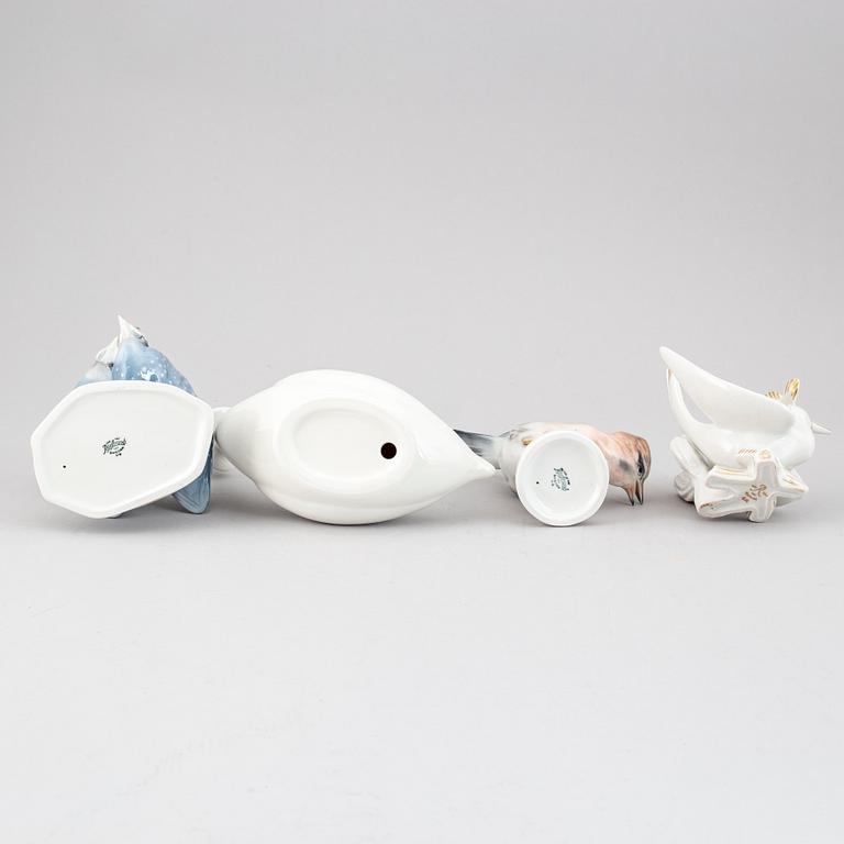 RÖRSTRAND, Gunnar Nylund and others, a set of four porcelain figurines of birds, Sweden.