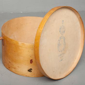 HATTASK, plywood, stämplad Grand Prix Paris 1900.