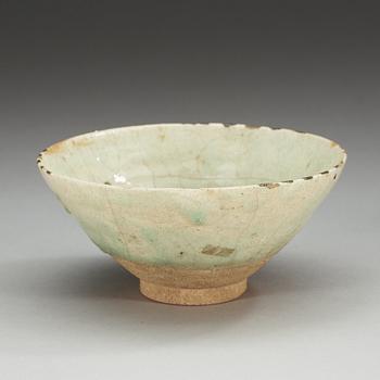BOWL, pottery. White slip with a slight blue glaze and black decoration. Persia, probably 13th century.