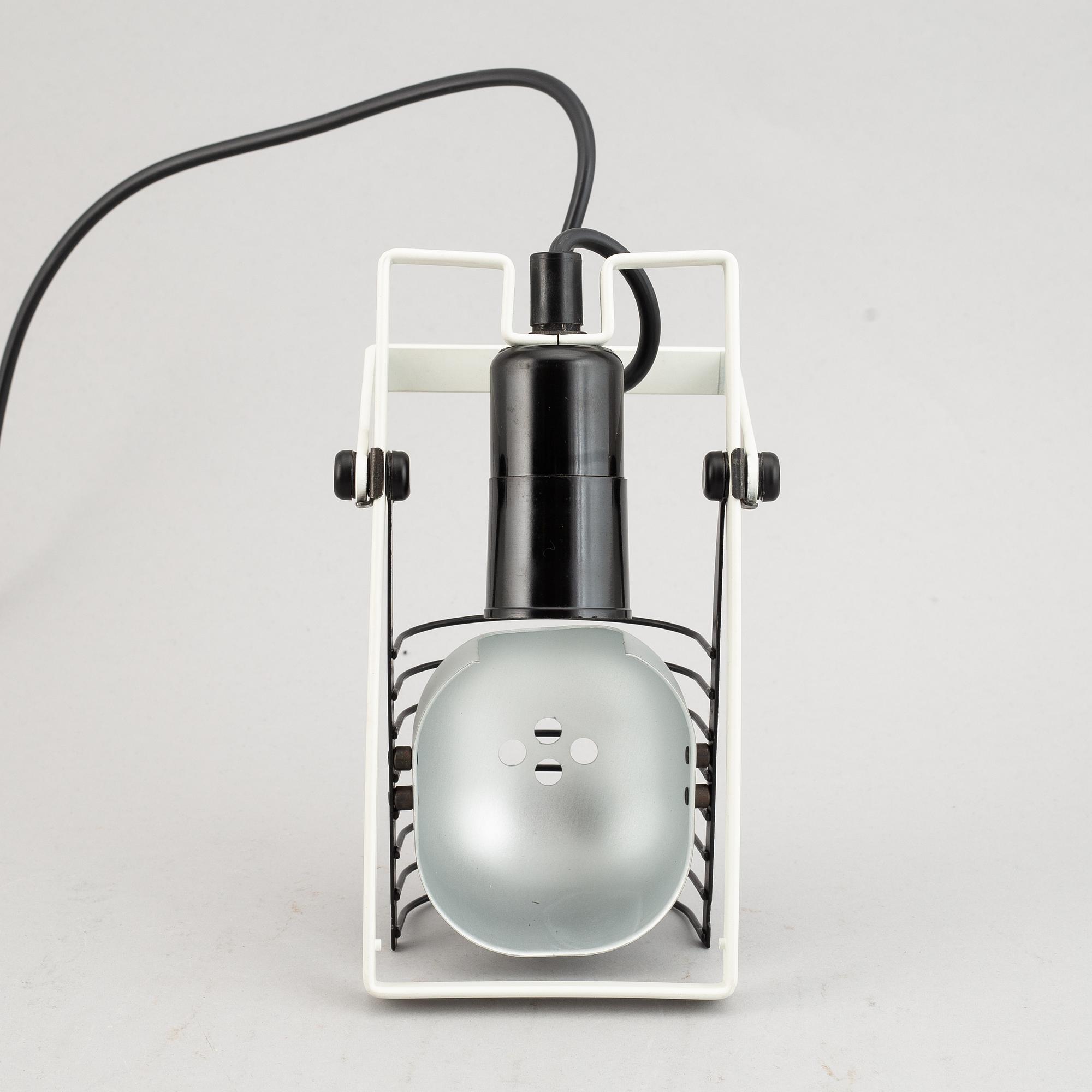 Ernesto Gismondi, a metal 'Sintesi' ceiling light for Artemide, 1980's.