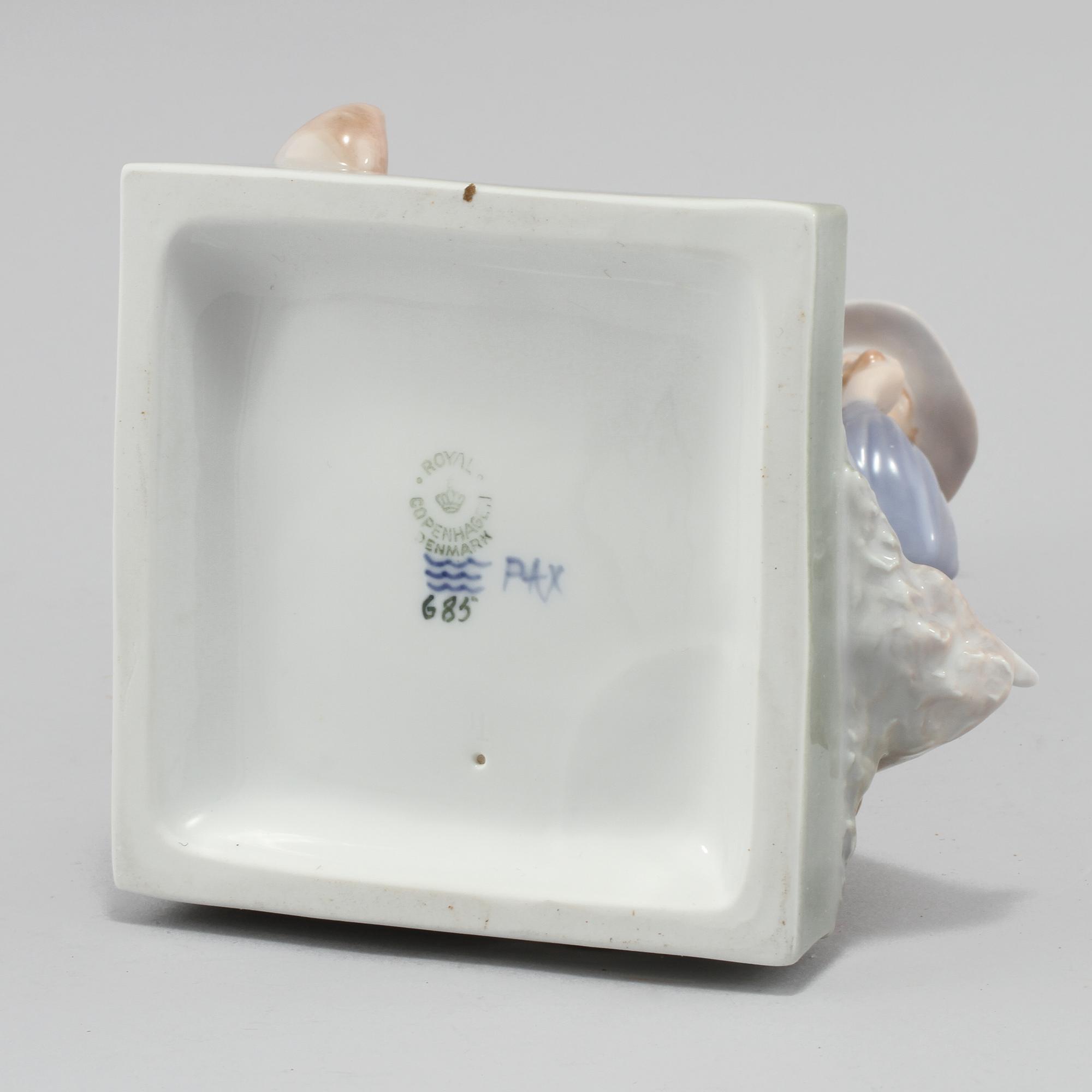 FIGURIN, porslin, Royal Copenhagen, 1900-talets andra hälft.