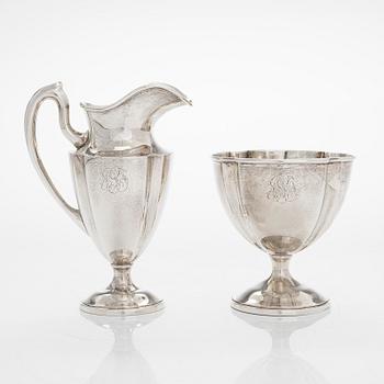 Kaffe- och teservis, 5 delar, silver, på försilvrad bricka, USA, sannolikt 1930-tal.