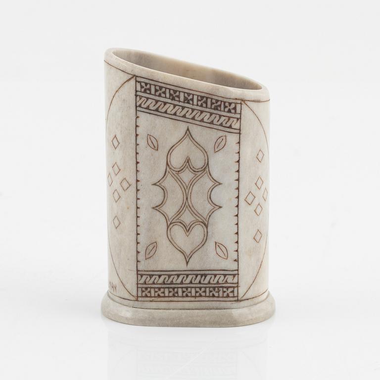 A reindeer horn container by Bertil Fällman, signed.