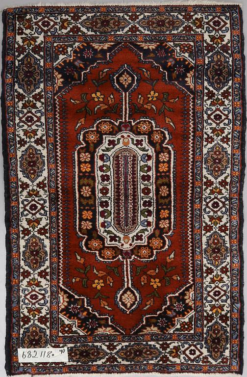 MATTA, orientalisk. Ca 130 x 84 cm.