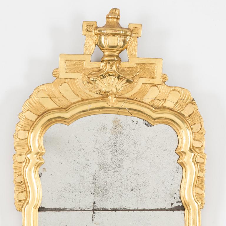 An end of the 18th century Gustavian mirror.