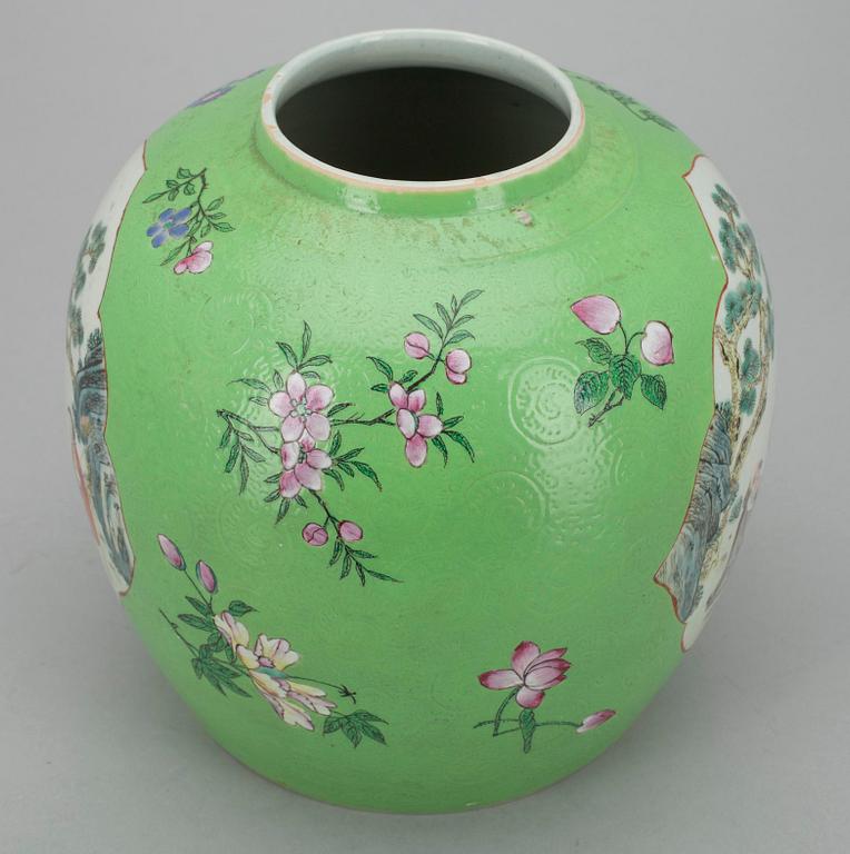 BOJAN, porslin, Qianlong-stil, Kina 1800-talets början.