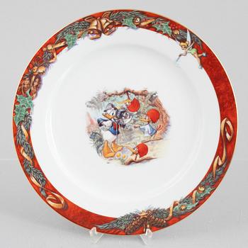 Stefan Lindahl, julservisdelar, 18 st, porslin, "Disney", Fyrklövern.