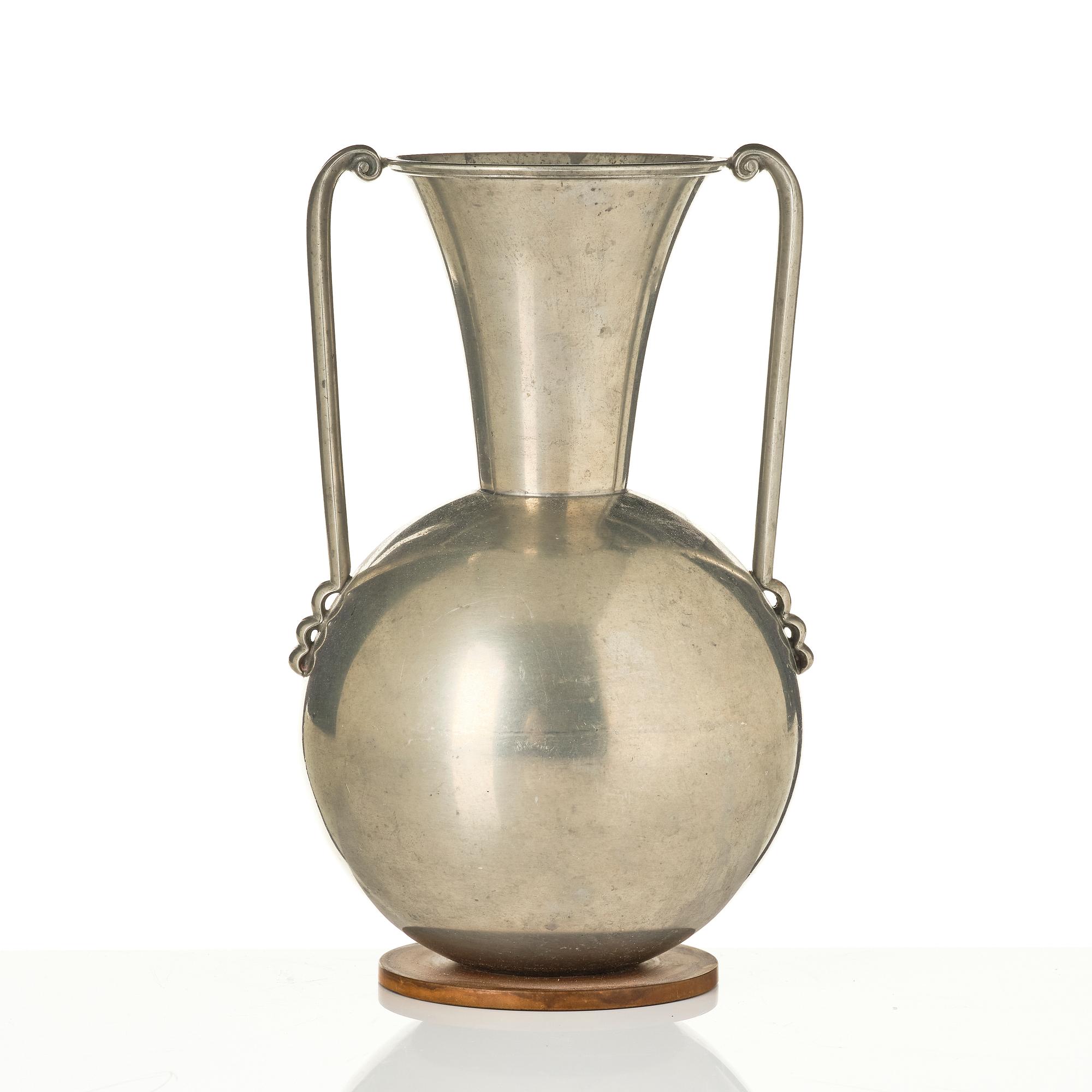 Carl-Einar Borgström, vase, Ystad-Metall, 1936.