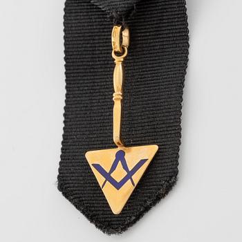 Omega, fickur, 51 mm.