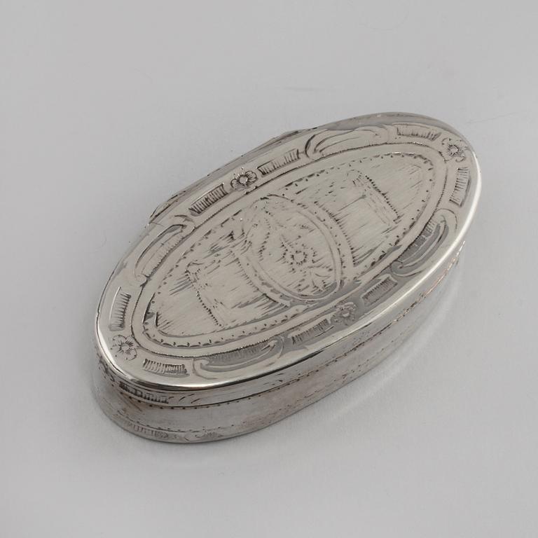 DOSA, silver, Carl Fredrik Seseman, Arboga, 1782. Vikt 65 g.