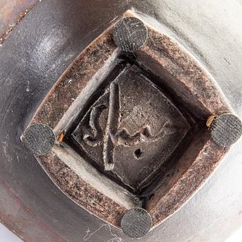 Steen Kepp, lockurna/skulptur signerad.