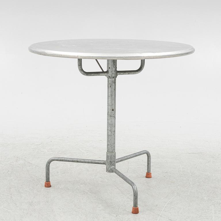 Jonas Bohlin, a "Sturehof" table, Nola Industrier.