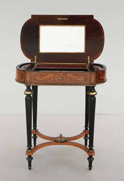 DAMARBETSBORD, Louis XVI-stil, 1800-talets andra hälft.