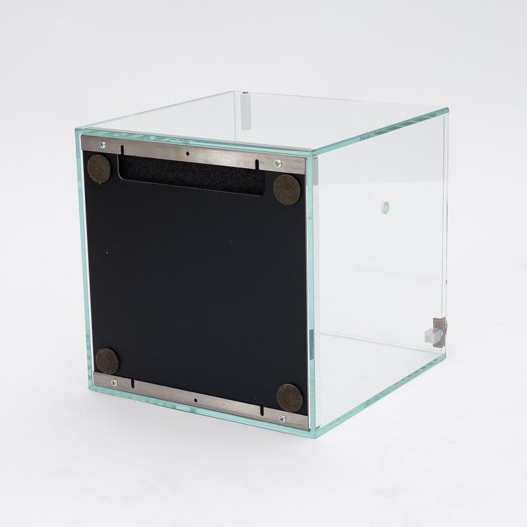 A 'Chèri' display cabinet, Tonin Casa, Italy.